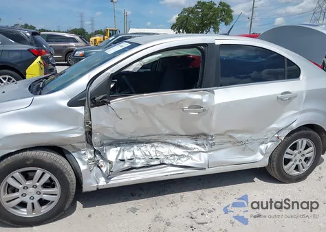 2012 Chevrolet Sonic 2Lt из США, поврежденный, VIN 1G1JC5SH4C4109269